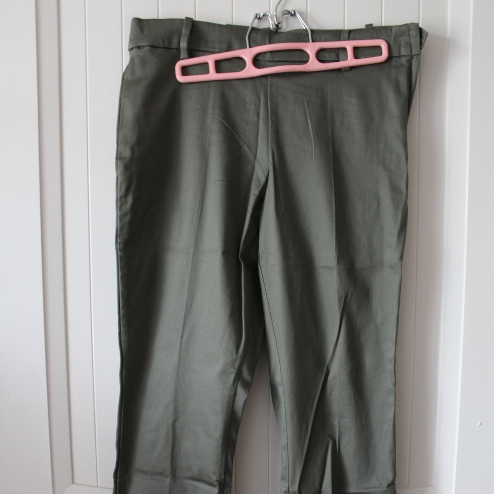 H&M slacks